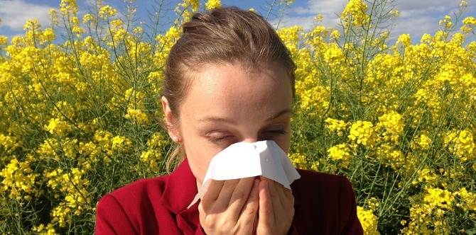 29-year-old woman is actually allergic to her husband